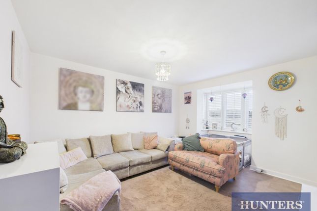 21, Grassland Drive, Bridlington photo 3