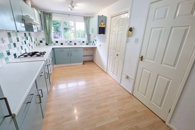 21, Cwm Gwynlais, Cardiff photo 3