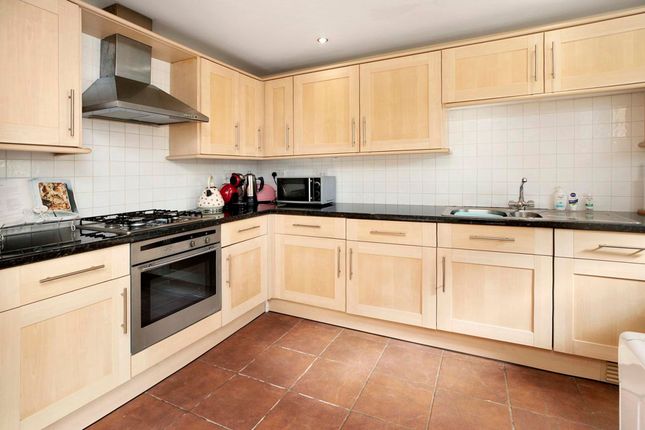 Flat 5, Leafield, Teignmouth photo 2