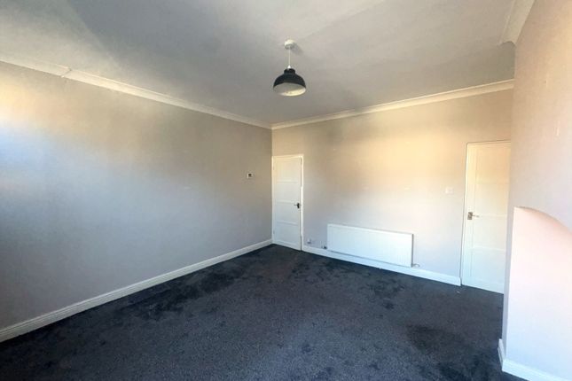 42, Springstone Avenue, Ossett photo 3