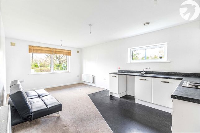 1 Longreach,, Vickers Lane, Kent photo 2