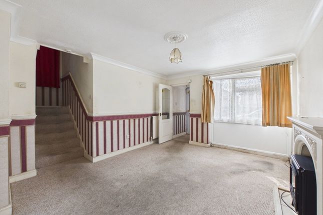 28, Tavy Road, Worthing photo 4
