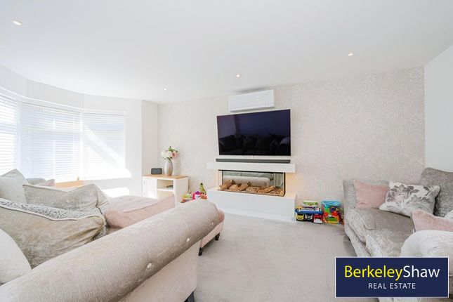 Stoneleigh Park, Thornton