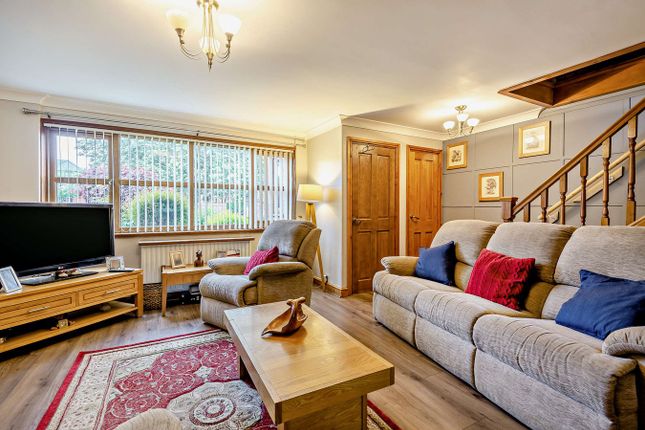 80, Chester Road, Wrexham photo 3