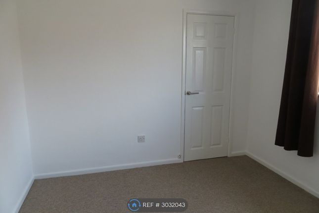 Flat, Jubilee Court Colliton Street, Dorchester photo 4