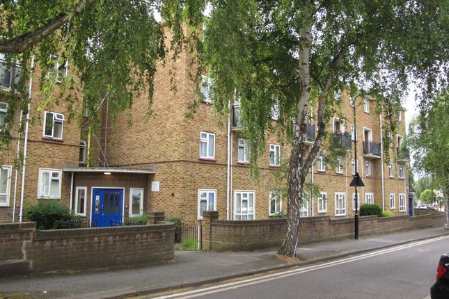 Thumbnail Flat for sale in Mornington Road, London