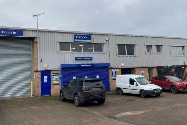 Thumbnail Warehouse to let in Unit 26 Nuffield Centrum, Nuffield Way, Abingdon, Oxfordshire