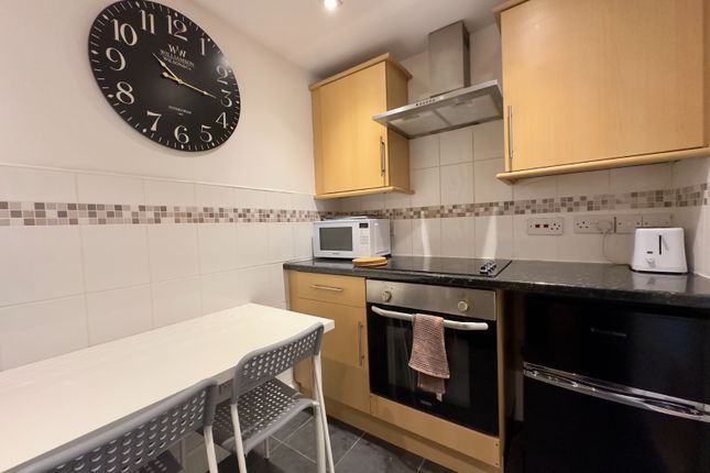 Flat to rent in Chancellor Street, Partick, Glasgow