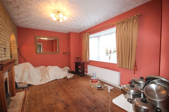 2, Bowhill, Bedfordshire photo 2