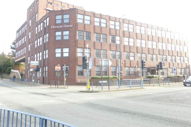 Thumbnail Office to let in Derwent House 42-46 Waterloo Road, Wolverhampton