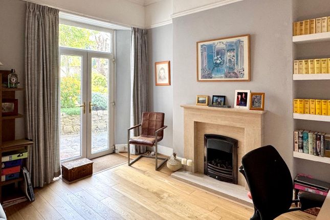 8, Paget Place, Penarth photo 2