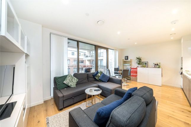 Thumbnail Flat to rent in Camberwell Passage, London