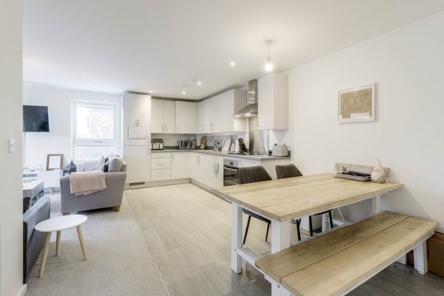 Thumbnail Flat for sale in Fen Street, Broughton