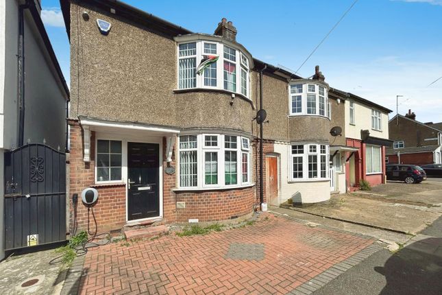 Thumbnail End terrace house for sale in Portland Road, Luton