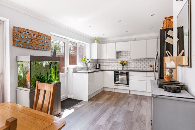 9, Wayfaring, Barnstaple photo 2
