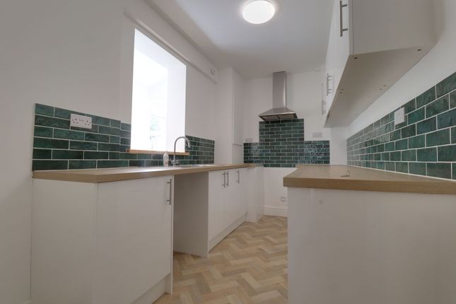 54 Stafford Road, Cannock photo 3