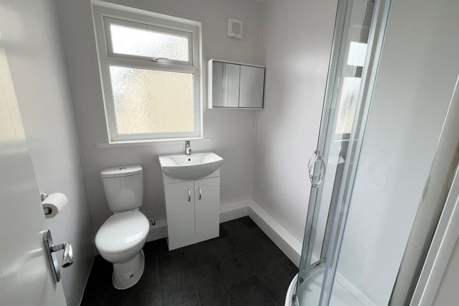 Well Street, WellST, Porthcawl photo 2