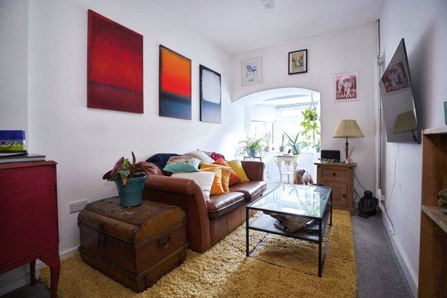 Basement Flat, Sutherland Mews,, Belgrave Hill, Bristol photo 4