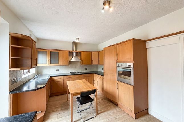 34 Alexandra Road, London photo 4