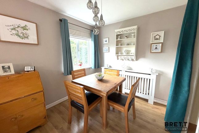 35, River View, Haverfordwest photo 3