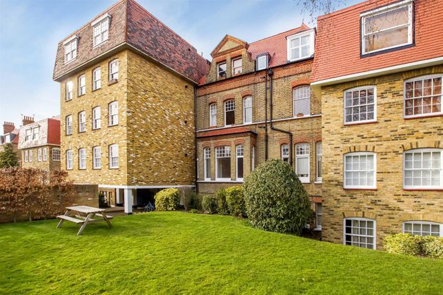Studio flat on 1, 10, Cambalt Road, Putney, £275,000