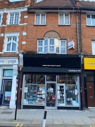 Retail premises to let in Green Lanes, Winchmore Hill, London