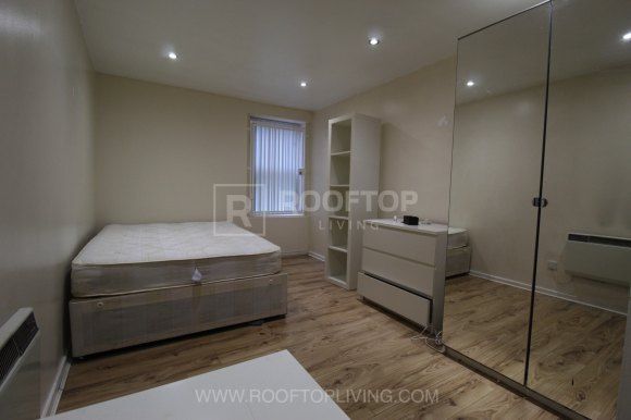 Flat Flat 1, Flat 1, 25, Moorland Avenue, Leeds photo 2