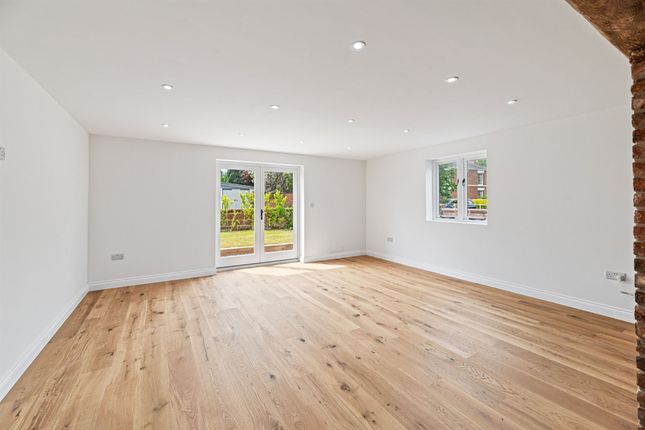 6 Westbrook Farm Hollow Lane, Frodsham photo 4