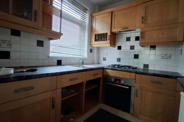 15, Nether Avenue, Sheffield photo 5