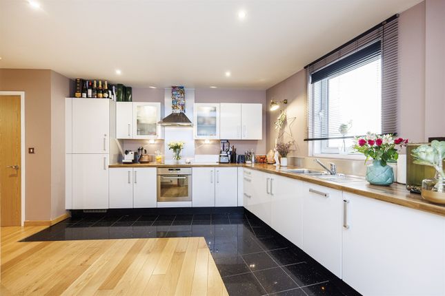 Flat for sale in Oceanis Apartments, 19 Seagull Lane, London