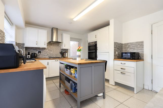 12, Cannock Road, Wolverhampton photo 3