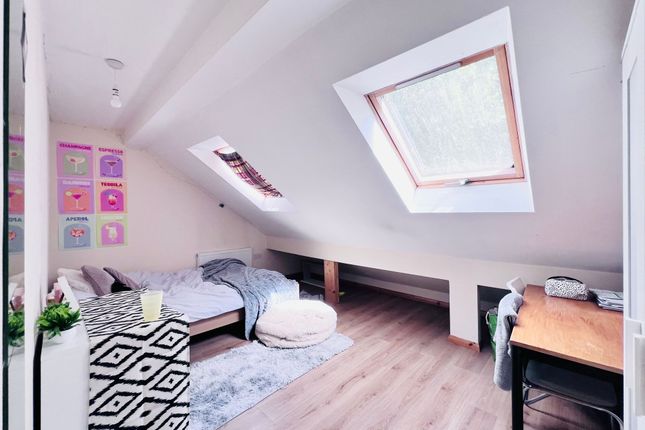 98 Harrington Drive, Nottingham photo 4