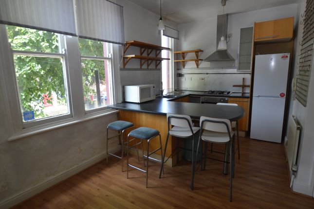 537A, Sheffield photo 5