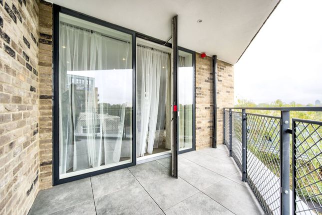 Flat for sale in The Bookbinder Point, Acton