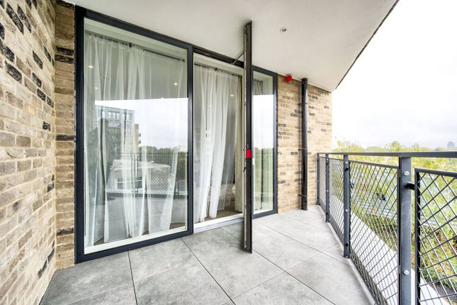 Flat for sale in Bookbinder Point, Acton