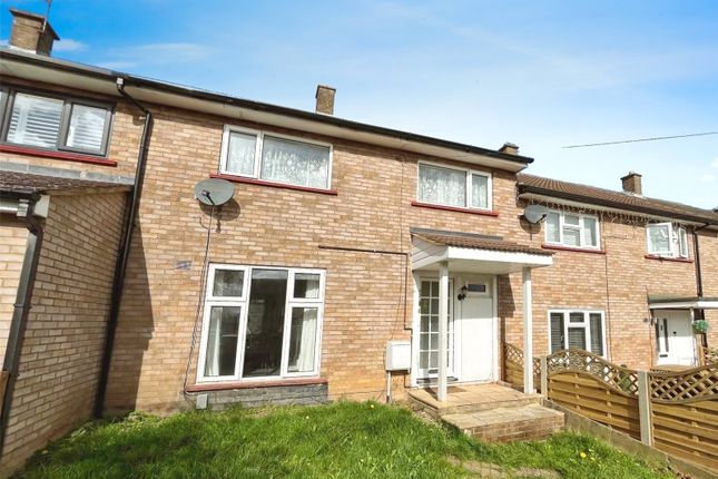 Detached house to rent in Pankhurst Crescent, Stevenage, Hertfordshire