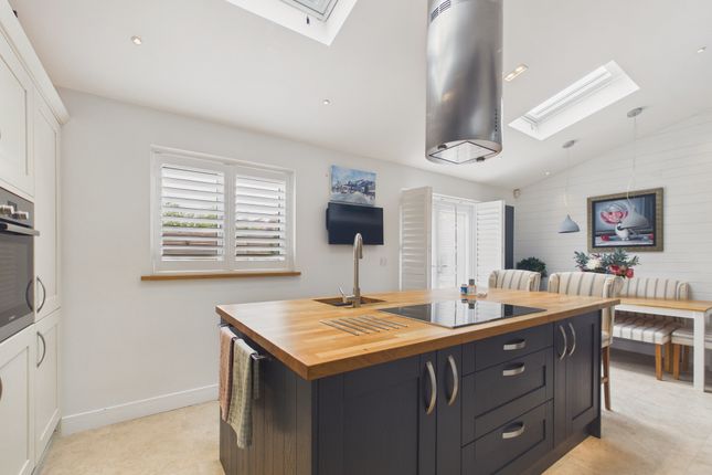 3, Oakfield Close, Downham Market photo 4