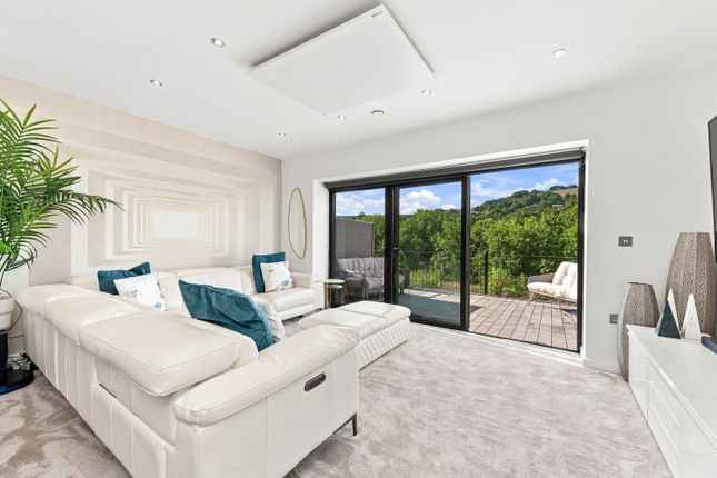 2, Calder Valley Vista West Yorkshire, Sowerby Bridge photo 2
