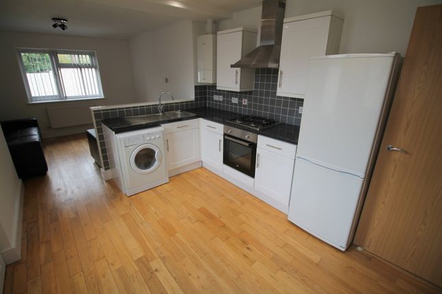 Thumbnail Flat to rent in Newfoundland Road, Heath, Cardiff
