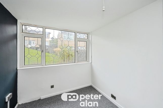 3-bed terraced on 70, Fairyland, Neath, £60,000