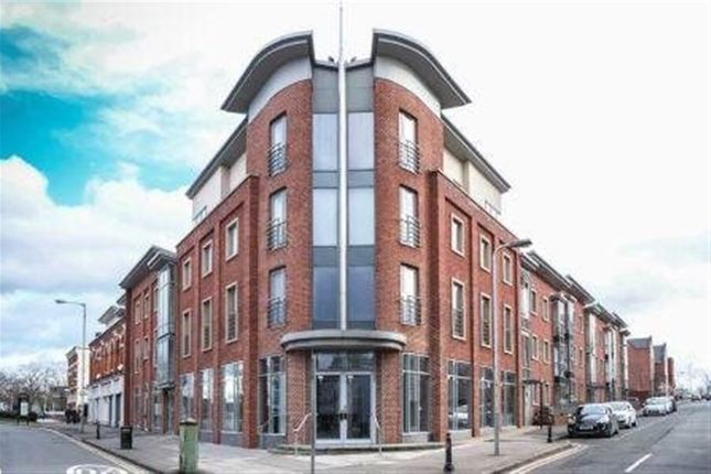 2 bed flat to rent in St. Georges Parade, Wolverhampton
