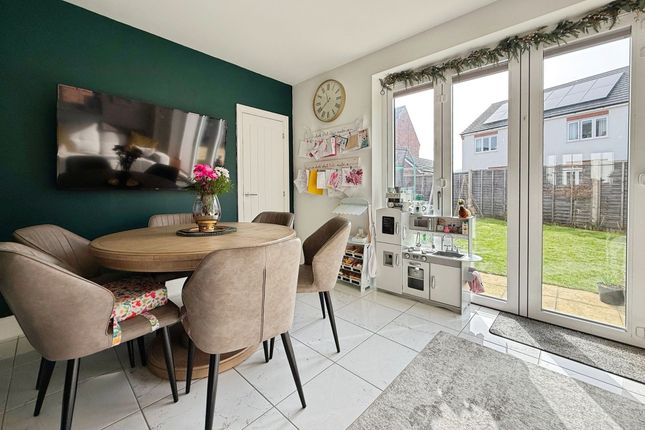 9 Lofted Drive, Telford photo 4