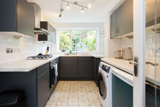 40, Huxley Street, London photo 4
