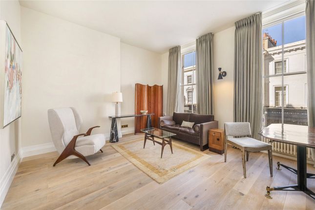 Flat for sale in Gloucester Road, South Kensington