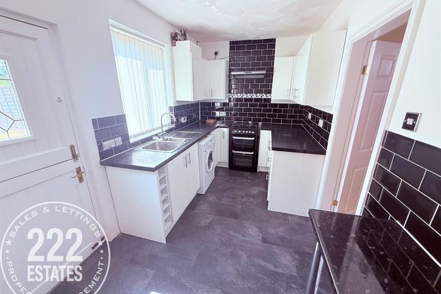 13, West Avenue, Warrington photo 4