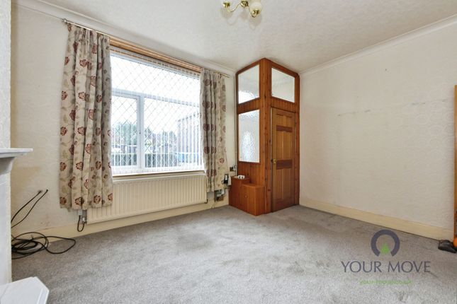 391, Shaw Road, Royton photo 4