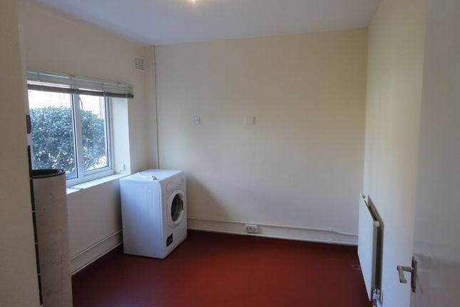 Terraced house to rent in South Drive, Birmingham