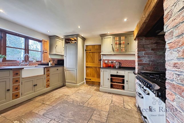 Rivendell,, South Duffield Road, Selby photo 2