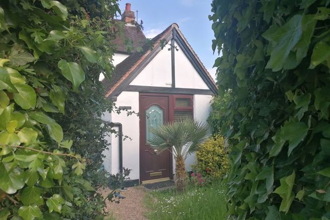 Thumbnail Cottage to rent in Commercial Road, Paddock Wood, Tonbridge