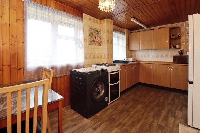 117, Constable Road, Corby photo 4